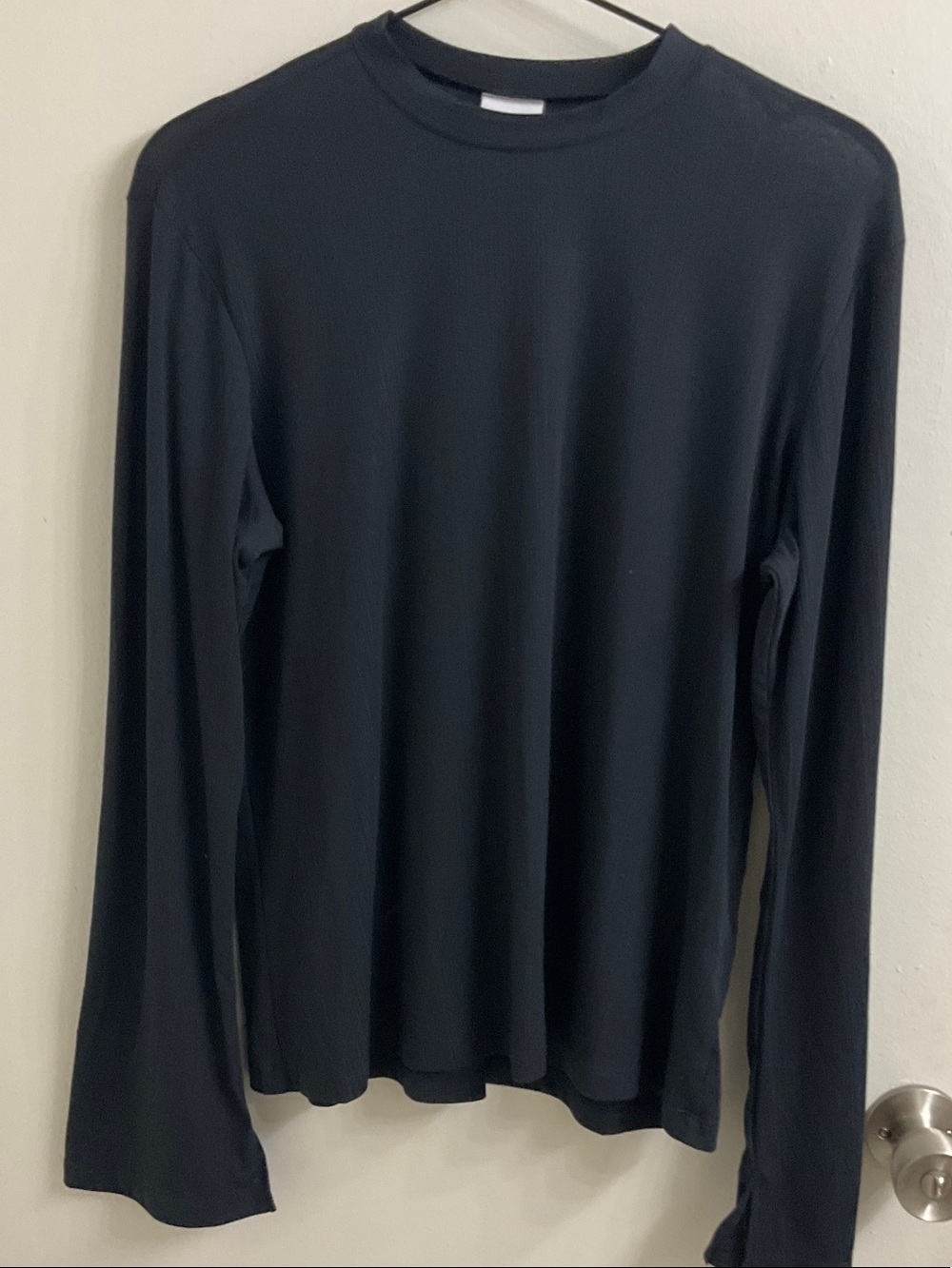 Nike Long-Sleeve Crew Tee - Black